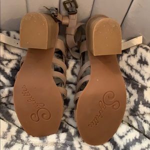 Seychelles Shoes - seychelles leather heeled sandals Seychelles Shoes - seychelles leather heeled sandals